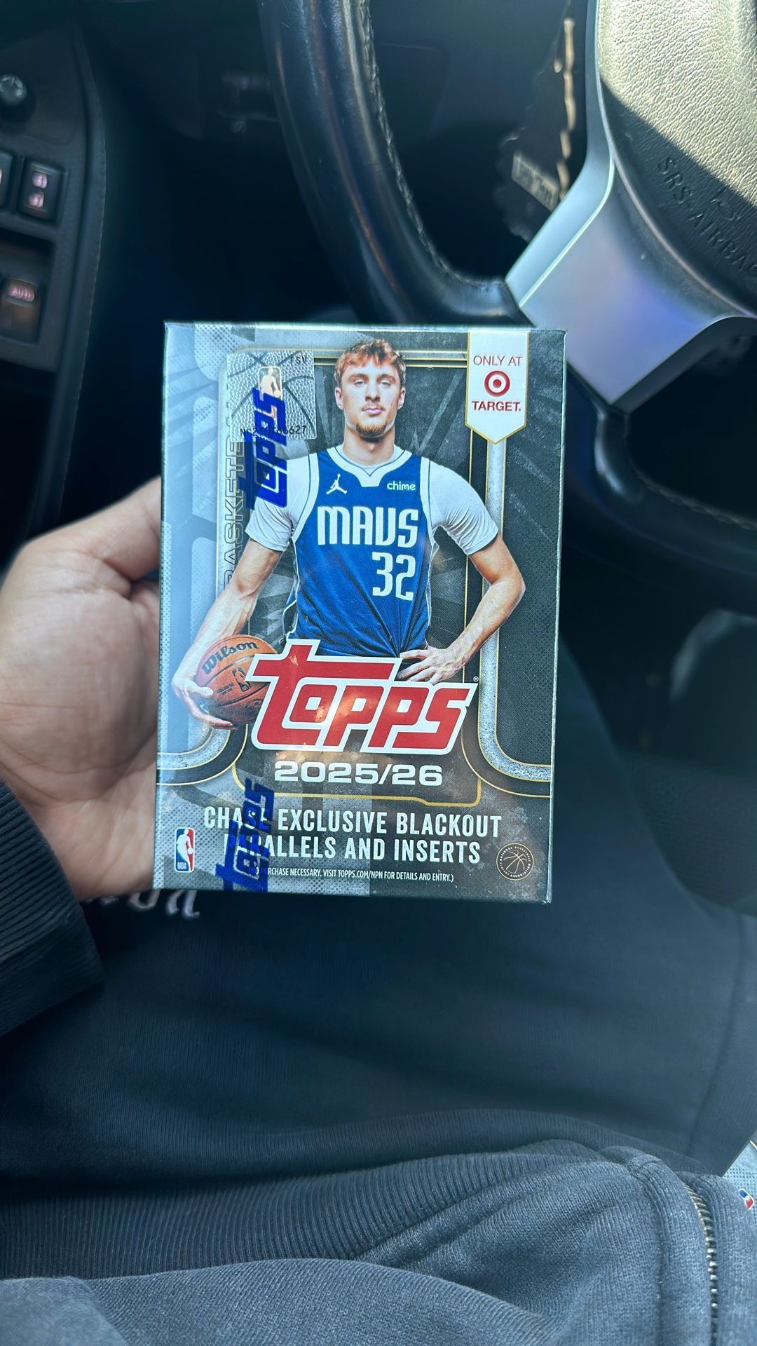 Topps 2025/26 Chase Exclusive Blackout Parallels And Inserts