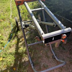 Rigid portable saw table