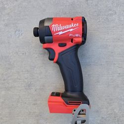 Milwaukee 18v Fuel 4 Gen Impact Driver Brushless With Variable Speed Brand New Tool Only