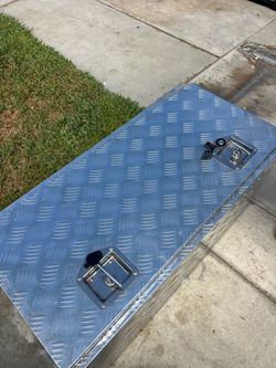 New Truck tool box