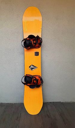 ROME SDS Snowboard and Union Bindings