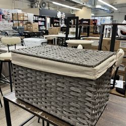 SONGMICS Storage Basket with Lid 17.2 Gallon (65L) Woven Blanket Storage Basket w/ Handles - Gray