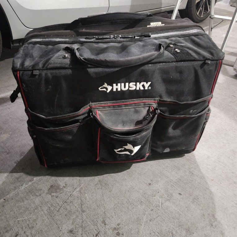 Husky Pro Grade Tool Bag