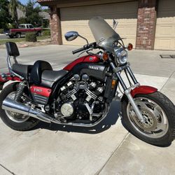 1988 Yamaha V-Max 1200cc