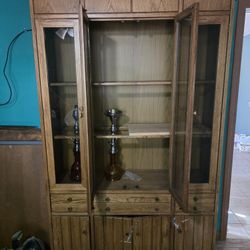 Thomasville China Cabnet