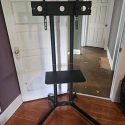 Vivo Adjustable TV Stand With Wheels