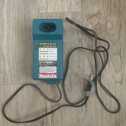 Makita Power tool Battery Charger