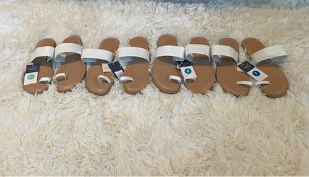 NEW Sandals Women’s