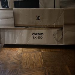 Casio LK-100 Key Lighting Keyboard 