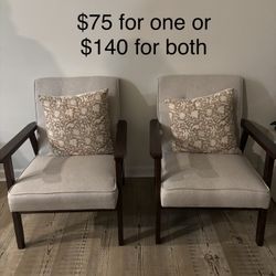 Accent Chairs 