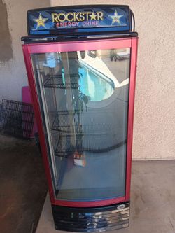 Commercial refrigerator