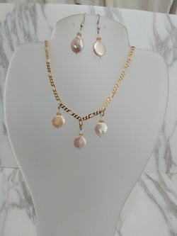 Coin pearl set of necklace and earrings in yellow gold Over Silver