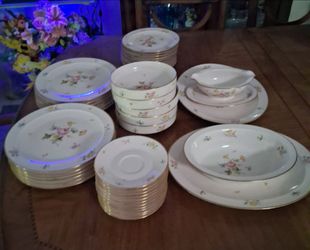 Noritake china set
