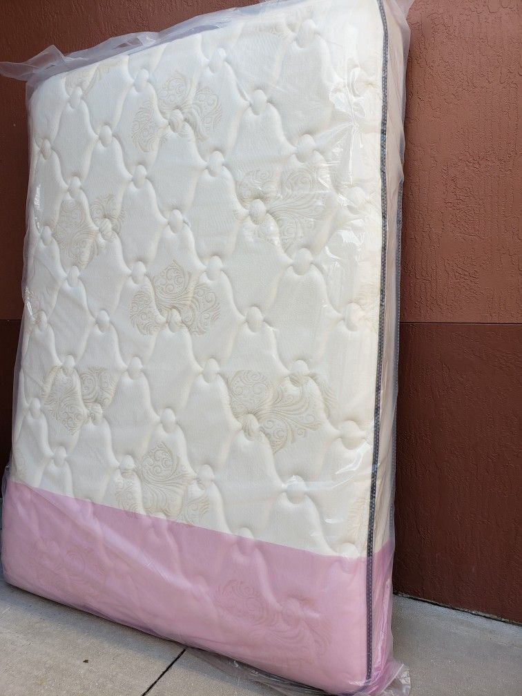 NEW FULL MATTRESS AND BOX SPRING 😉 100% QUALITY & CONFORM 👌