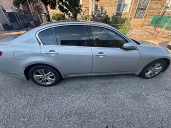 2013 g37