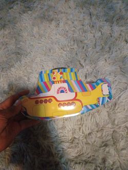 The Beatles yellow submarine collectible tin lunch box style tote