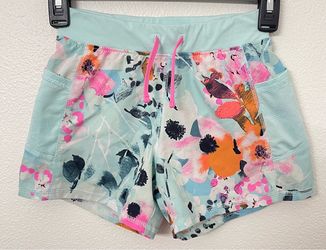 Girls Tek Gear Floral Athletic Shorts Size M (8) – Good Condition
