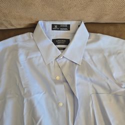 Button UP Northstrom Shirt