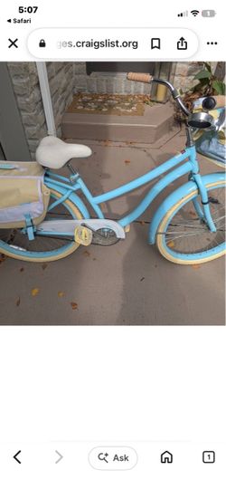 Light Blue Beach Cruiser Bicycle
