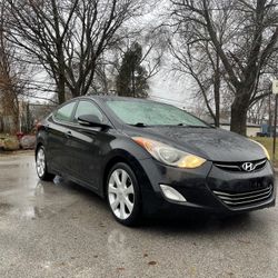Hyundai Elantra Limited 