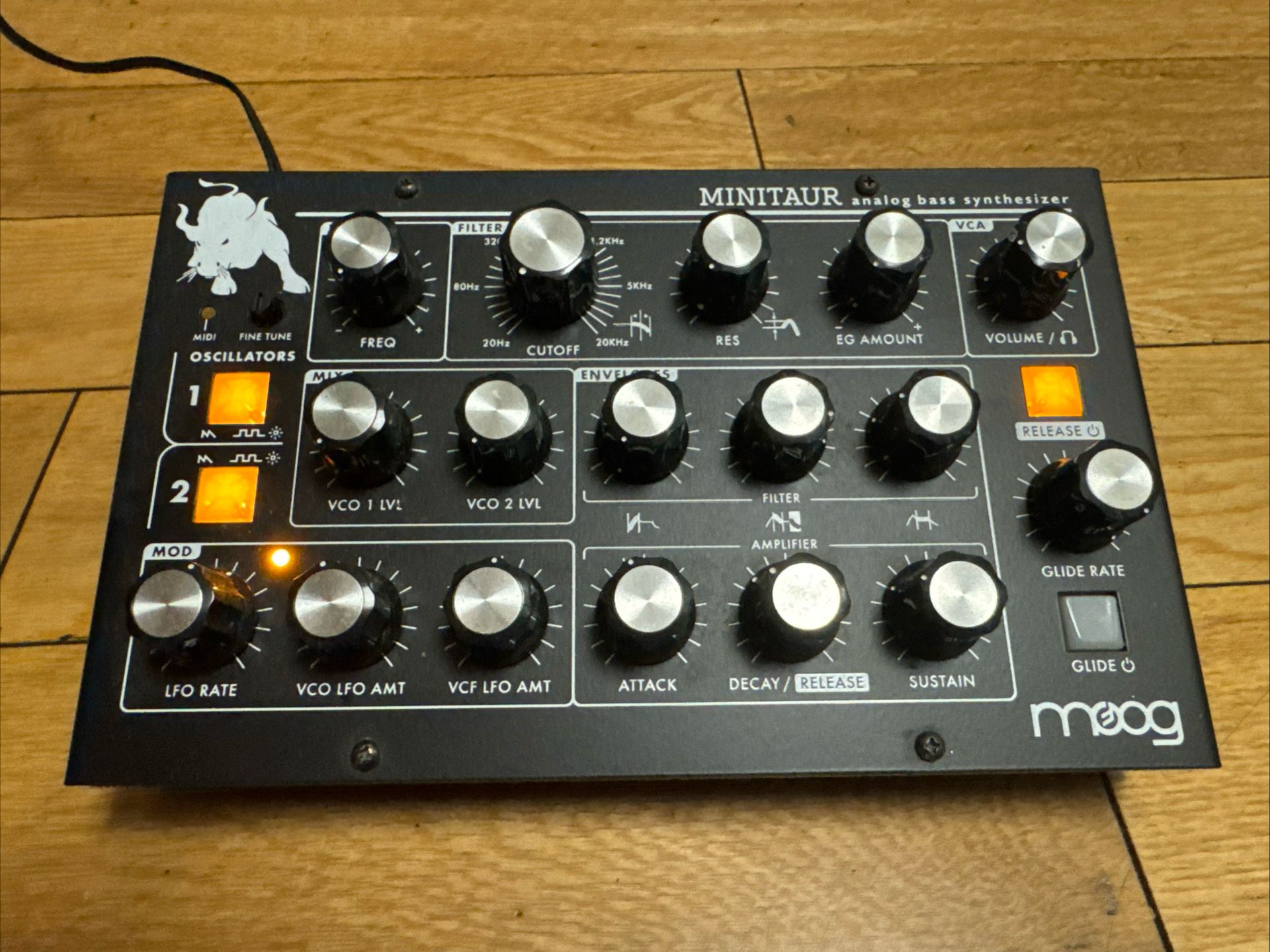 Moog Minitaur 