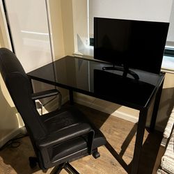 Black table (with or without chair)