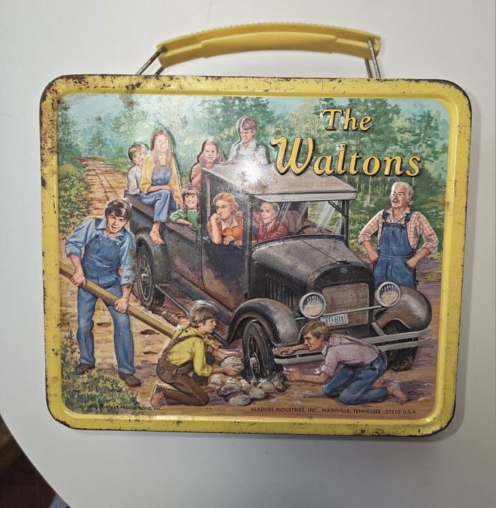1973 The Waltons TV Show Metal Lunchbox - Missing thermos Decent condition