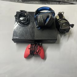Xbox One + controller And Games 