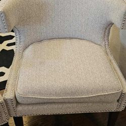 Chairs - Star Furniture