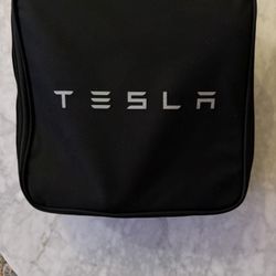 Tesla Mobile Charger 