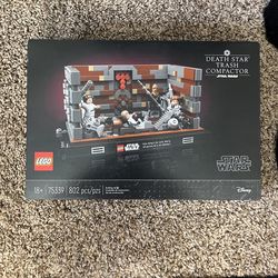LEGO Star Wars Death Star Trash Compactor 75339