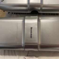 Battery Power Tie Rack