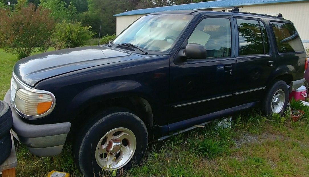 1995 Ford Explorer