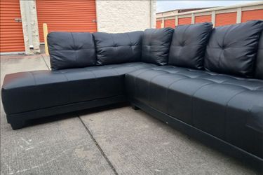 💢Black L-Shape Leather Sectional 💢