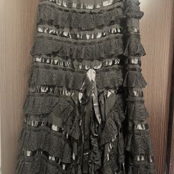 Beautiful Skirt, Layers And Decoration 