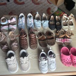 Toddler girl size 7 shoes