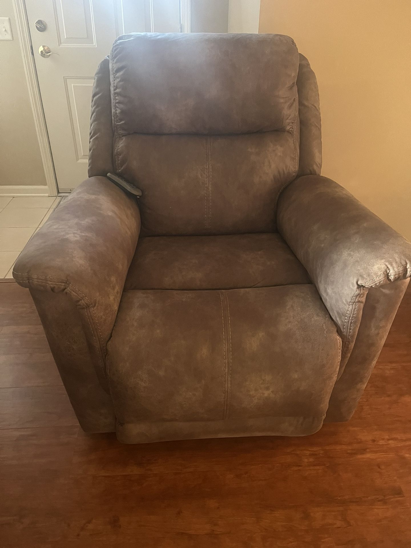 Motorized Chair 2