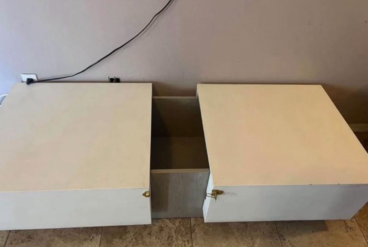 Coffee Table With Storage