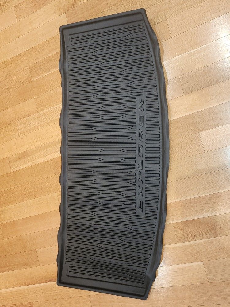 Ford LB5Z-(contact info removed)-AB, Luggage Compartment Liner, OEM, NEW, LOT OF 1