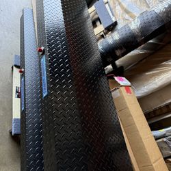 Weatherguard 174-5-04 56" Lo-Side Box, Aluminum, Gloss Black, 4.0 cu ft