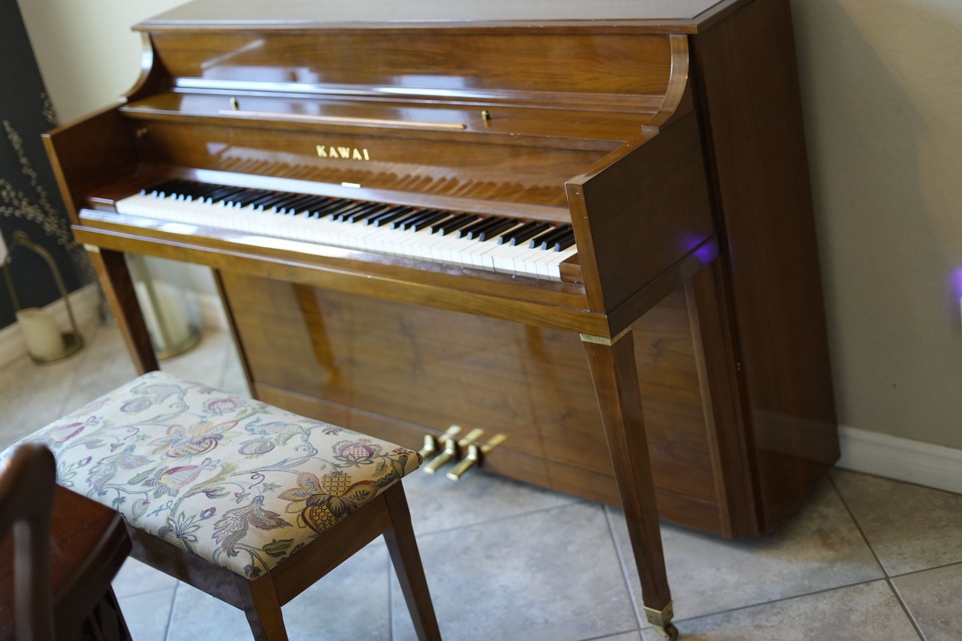 Kawai Acoustic Upright Piano