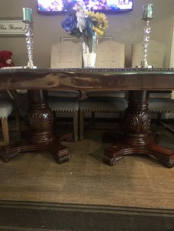 Dinning Table