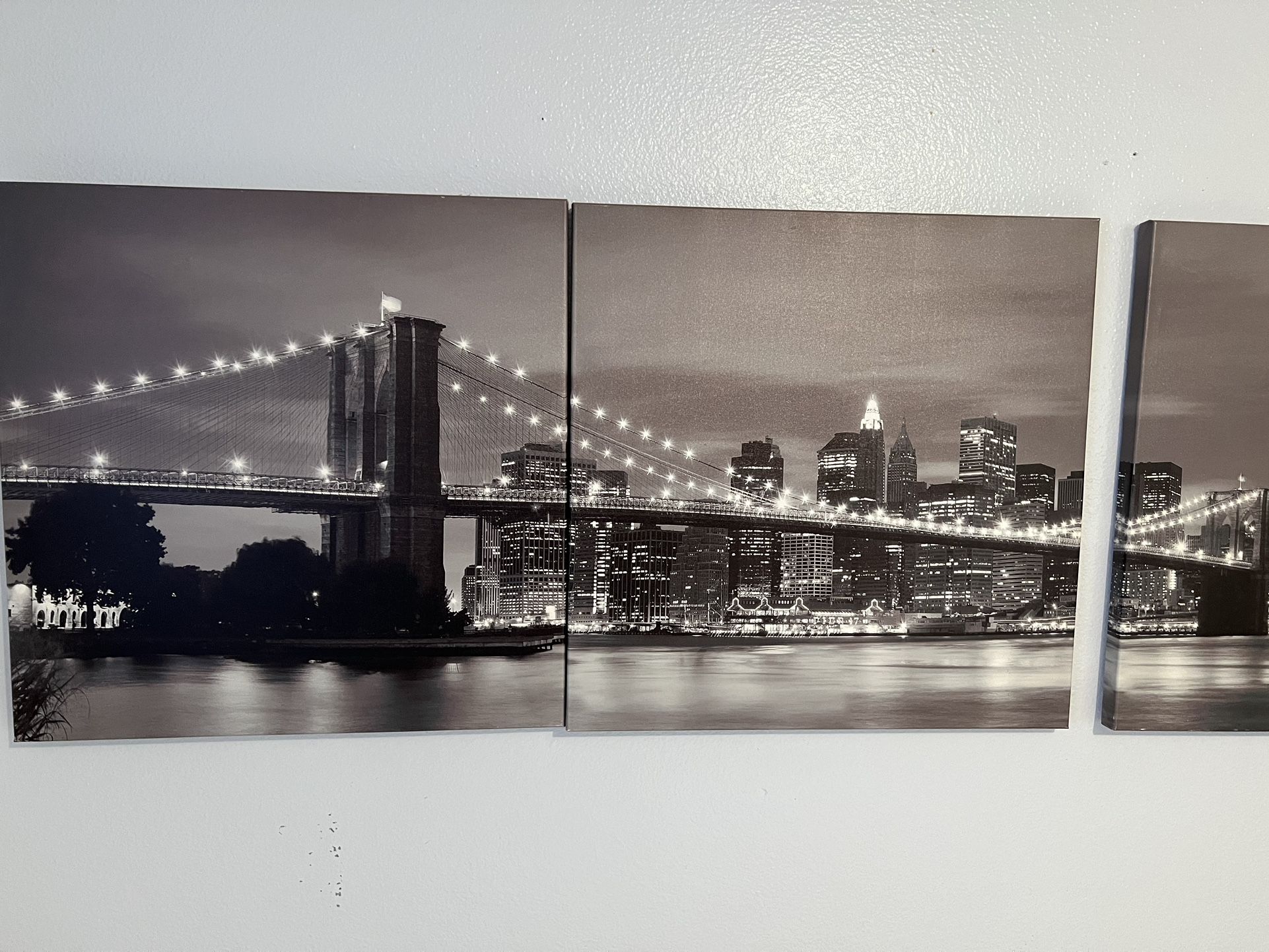 3 Piece City Wall Decor