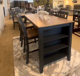 High Top 4 Seating Dining Table - APARTMENT PERFECT