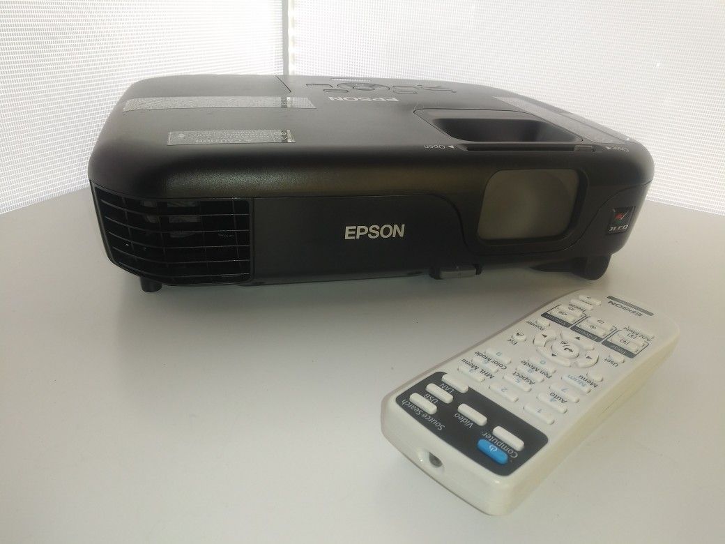 Epson EB S02
