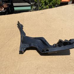 2020,2021,2022,2023 Mazda Cx-30 Front Left Side Bumper Air Guide Duct Cover
