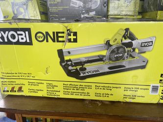 RYOBI ONE+ 18V 5.5in. Cordless Flooring Saw with Blade (Tool Only