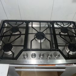 GE Gas Cooktop 36”