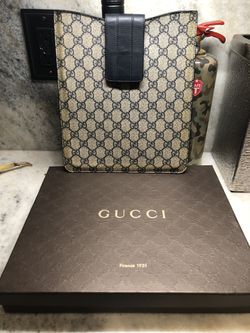 Gucci iPad case AUTHENTIC tablet for Sale in Apopka, FL - OfferUp