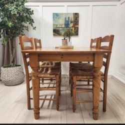 Vintage 80s Solid Pine Table  and 4 Rush Chairs Made in Italy